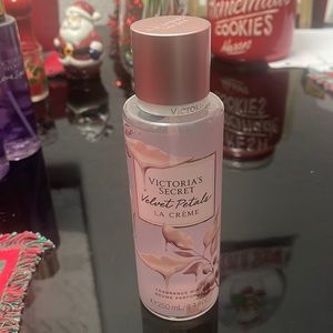 8.4oz Full size Victoria Secret Spray